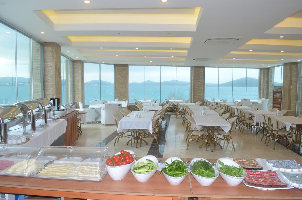 Cunda Kivrak Hotel ไอวาลิค ภายนอก รูปภาพ
