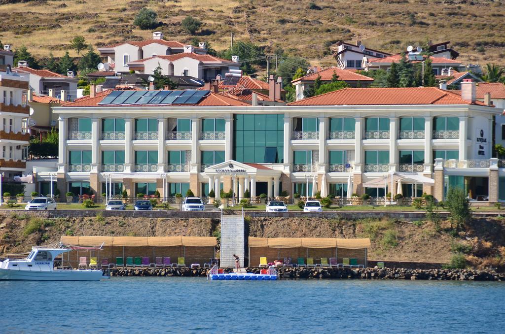 Cunda Kivrak Hotel ไอวาลิค ภายนอก รูปภาพ