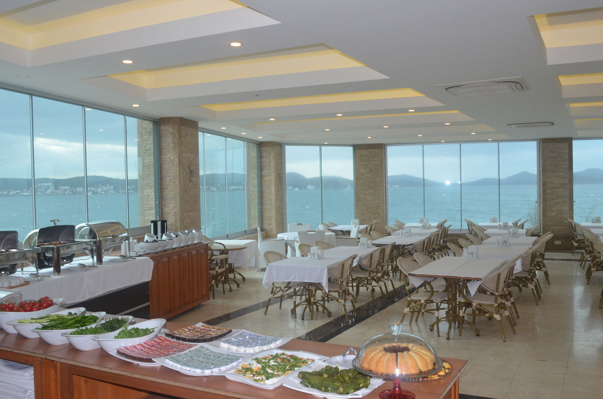 Cunda Kivrak Hotel ไอวาลิค ภายนอก รูปภาพ