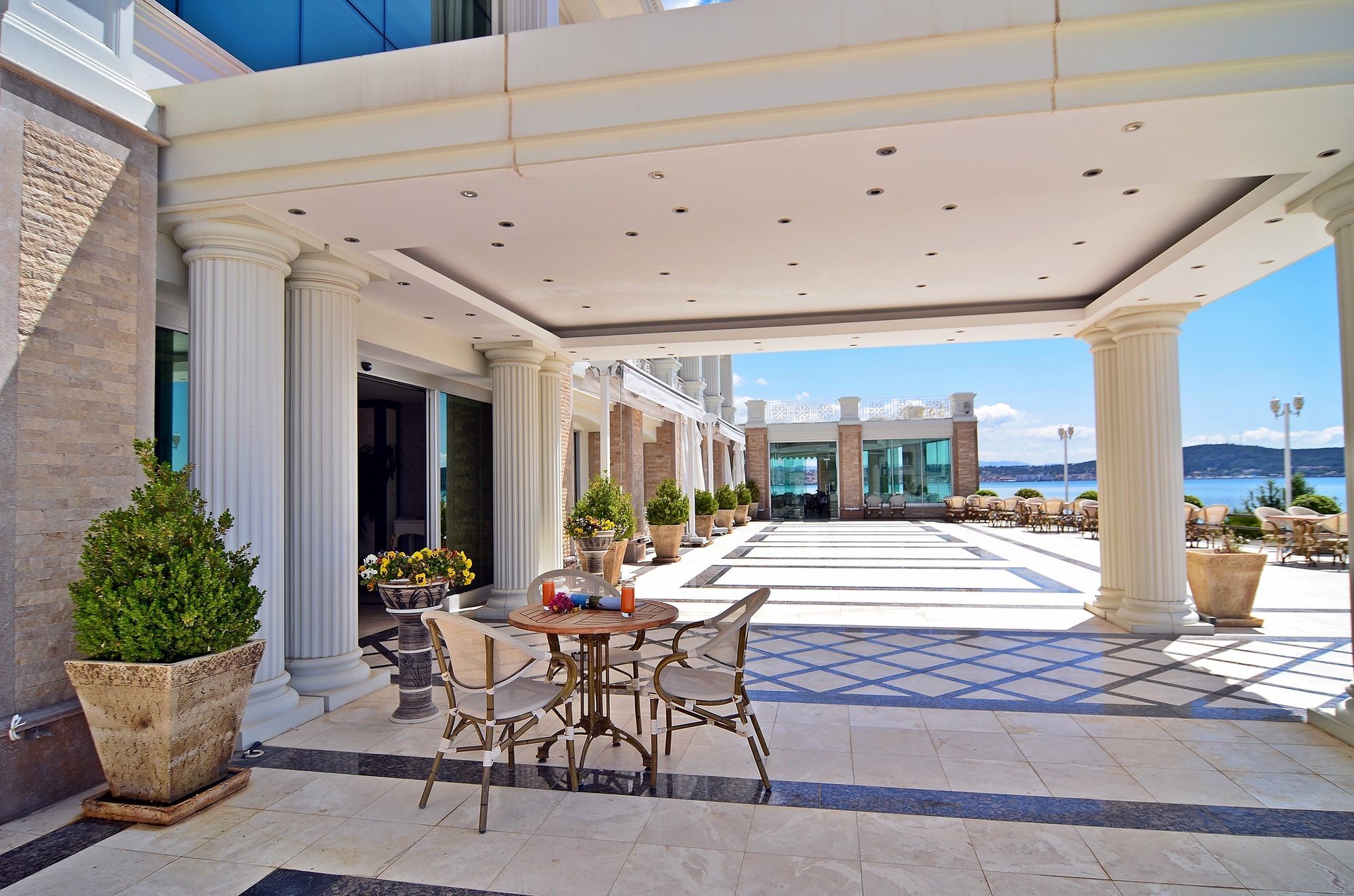 Cunda Kivrak Hotel ไอวาลิค ภายนอก รูปภาพ