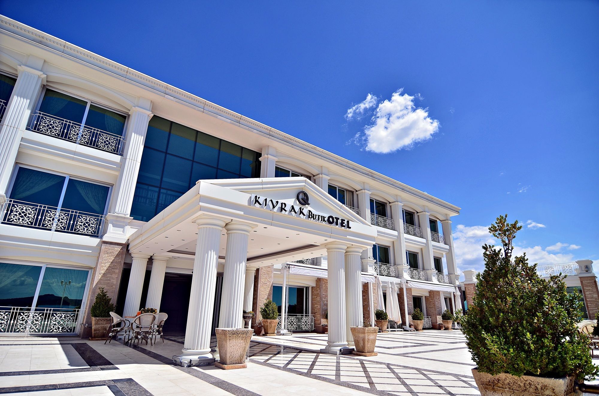 Cunda Kivrak Hotel ไอวาลิค ภายนอก รูปภาพ